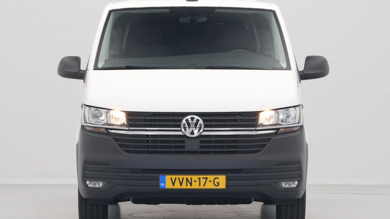 VW Bedrijfswagens Transporter 2.0 TDI L2H3 28 Comfortline