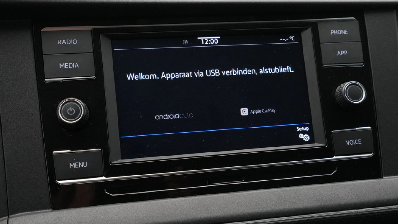 VW Bedrijfswagens Transporter 2.0 TDI L1H1 26 Economy Business