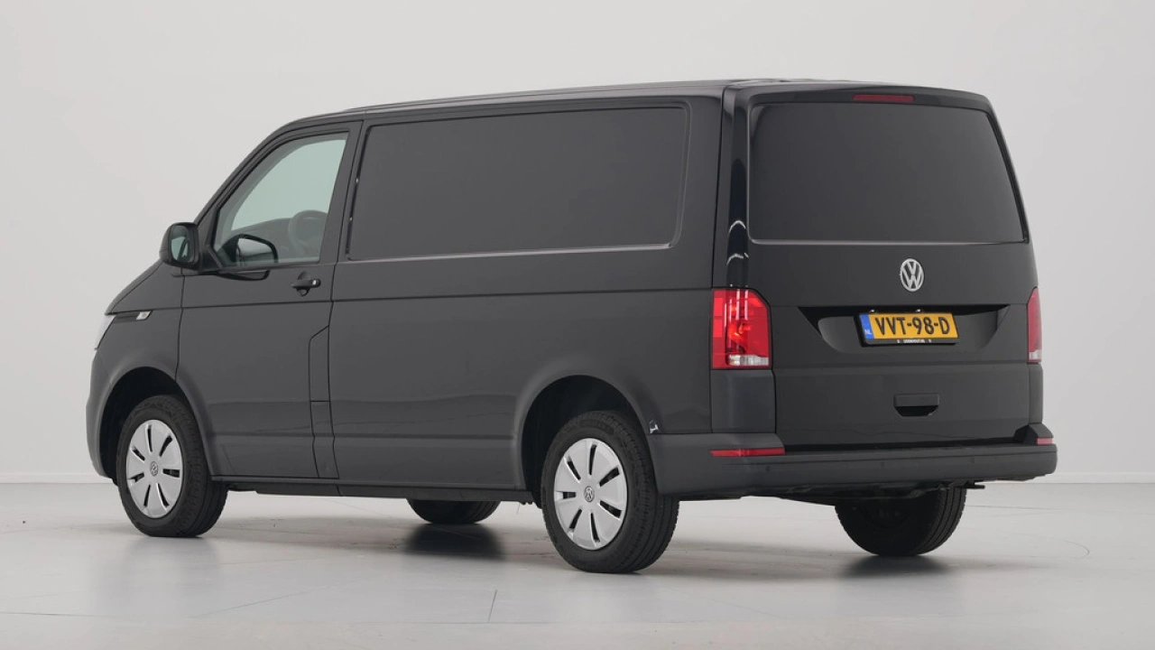 VW Bedrijfswagens Transporter 2.0 TDI L1H1 26 Economy Business