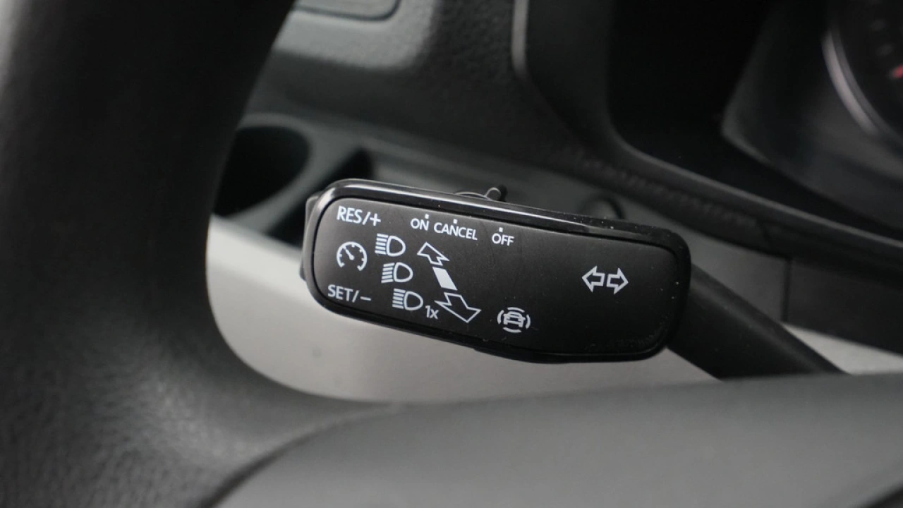 VW Bedrijfswagens Crafter 30 2.0 TDI L3H2 Trendline