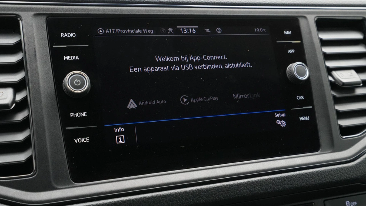 VW Bedrijfswagens Crafter 35 2.0 TDI L3H3 Highline EURO VI