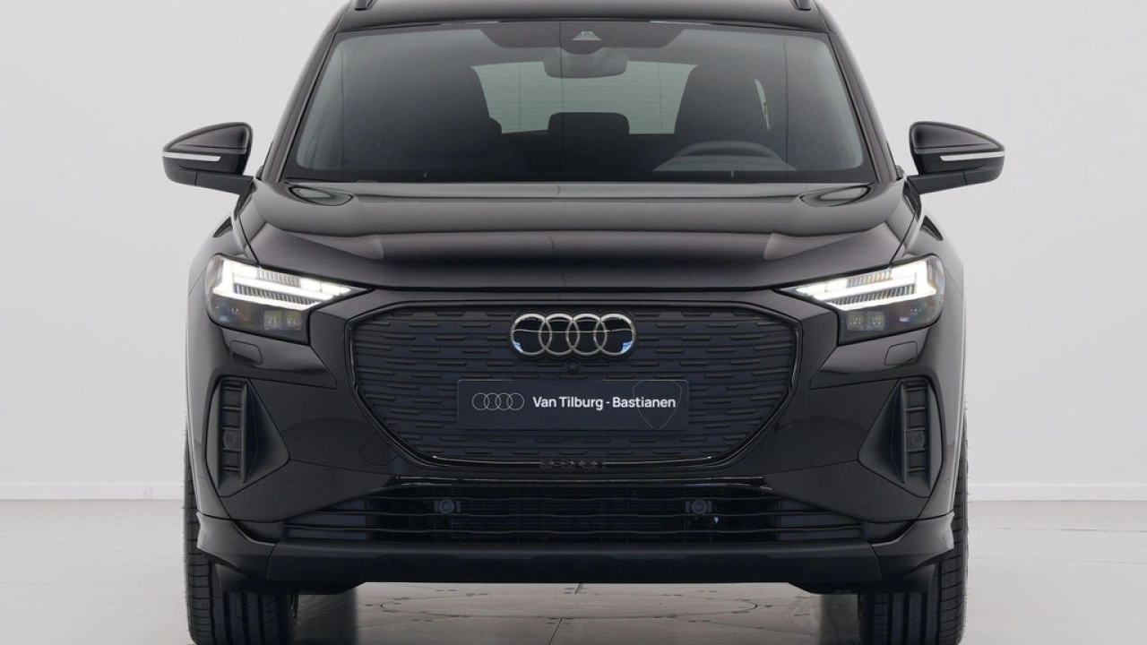 Audi Q4 e-tron (A1) Advanced edition e-tron 45 210kW/286pk 82Kwh Hatchback Elektr. aandrijving quattro