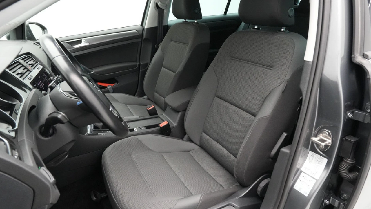 Volkswagen e-Golf E-DITION