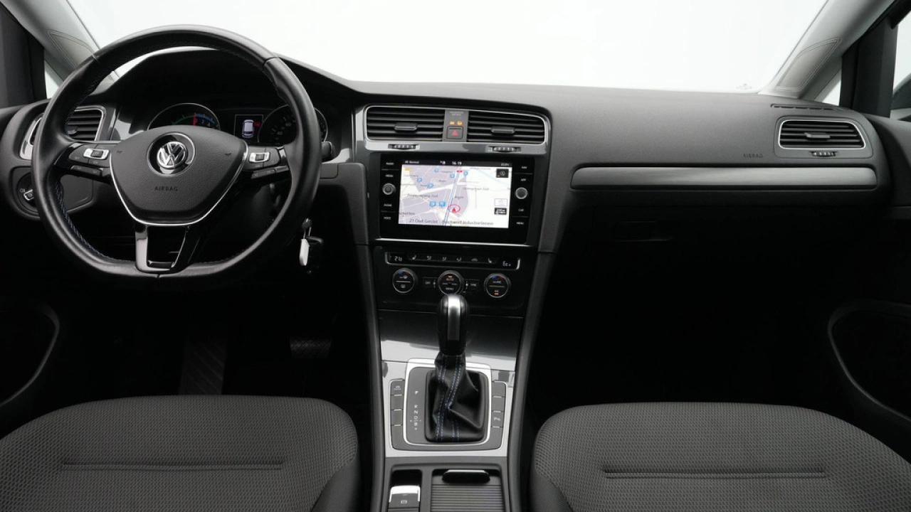 Volkswagen e-Golf E-DITION