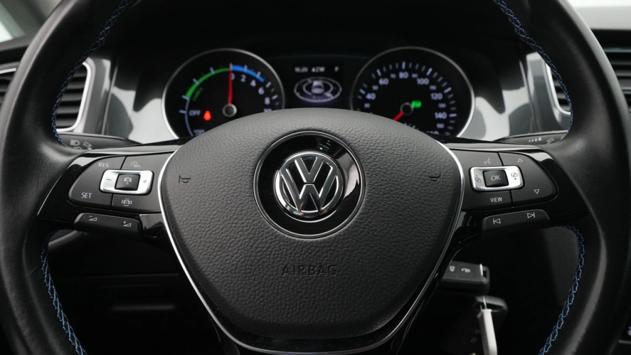 Volkswagen e-Golf E-DITION