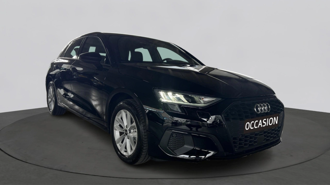 Audi A3 Sportback 30 TFSI 110Pk Pro Line / Parkeerhulp achter / Cruise Control