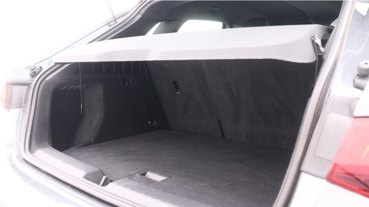 Audi A3 Sportback 30 TFSI 110Pk S Edition Adp. Cruise Control / Stoelverwarming