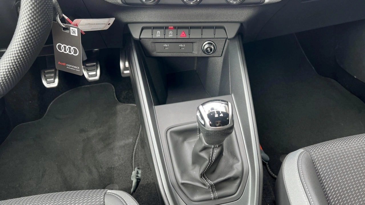 Audi A1 Sportback 25 TFSI 96Pk S Edition / LED / Privacy Glas