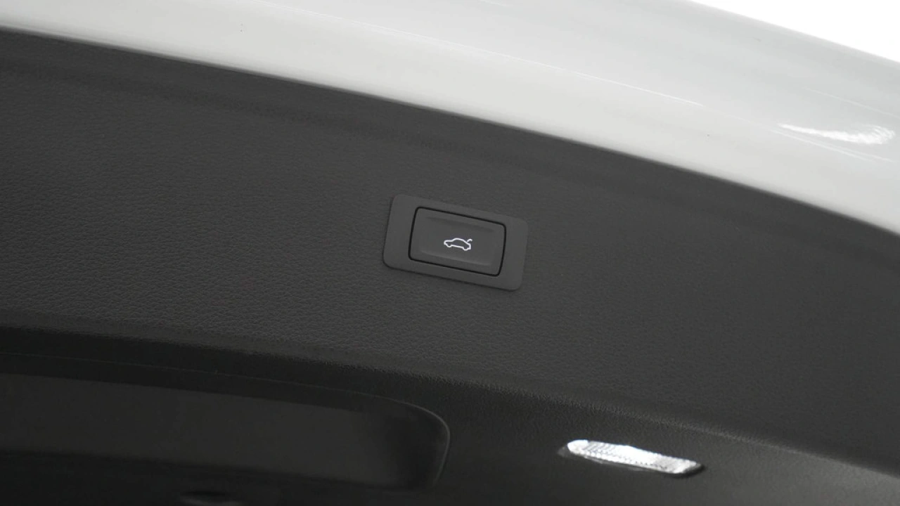 Audi Q5 50 TFSI e 299 pk S-Line edition