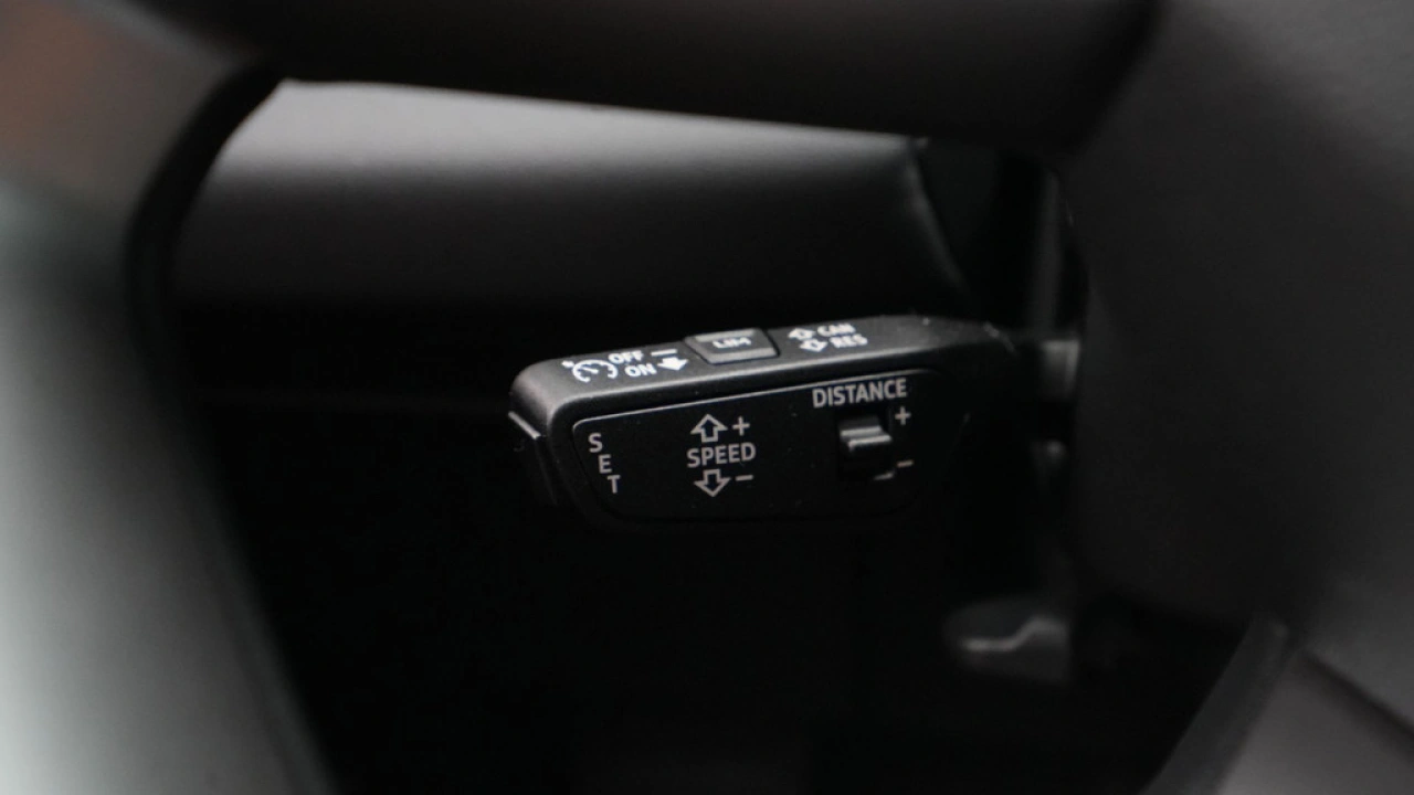 Audi Q6 e-tron edition 83 kWh Pack Tech
