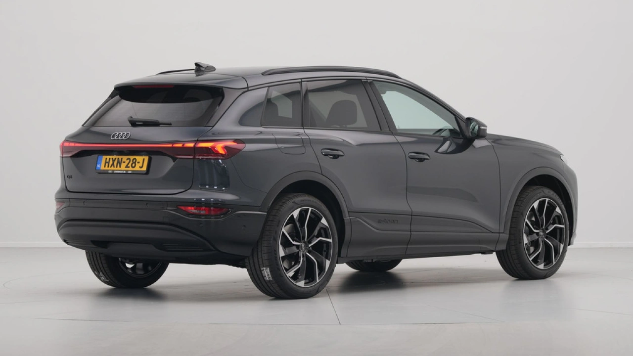 Audi Q6 e-tron edition 83 kWh Pack Tech
