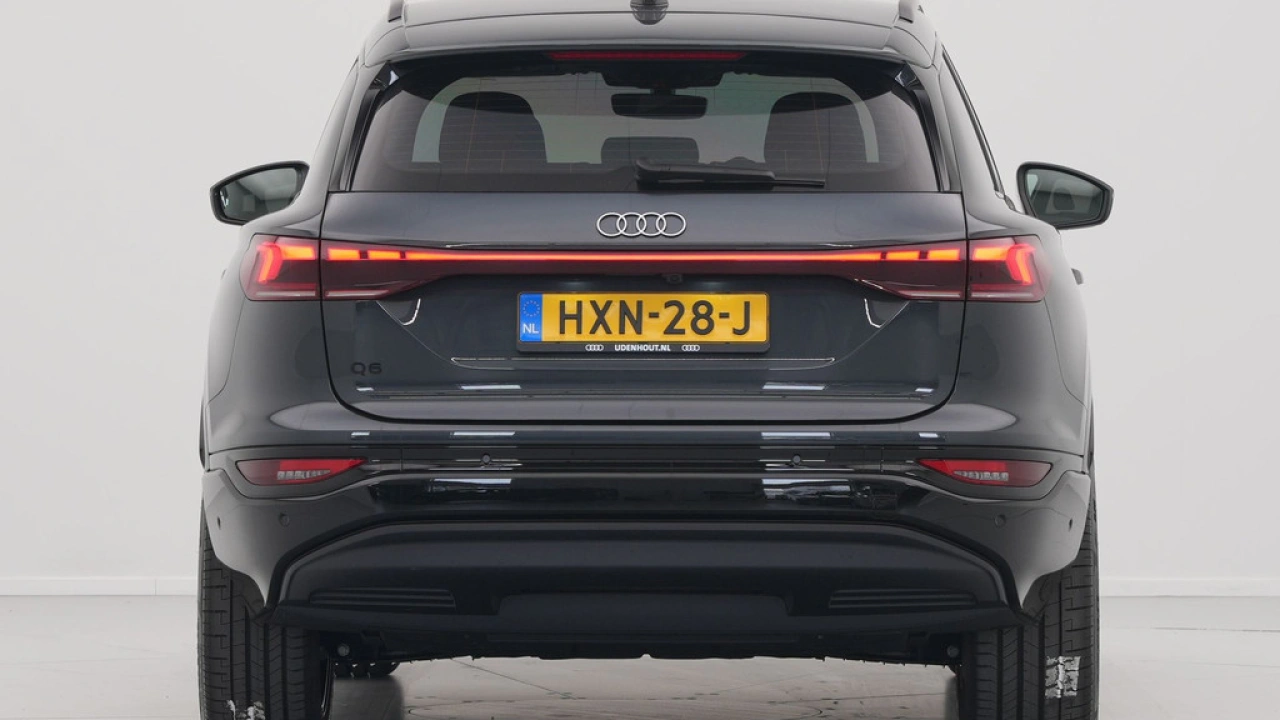 Audi Q6 e-tron edition 83 kWh Pack Tech