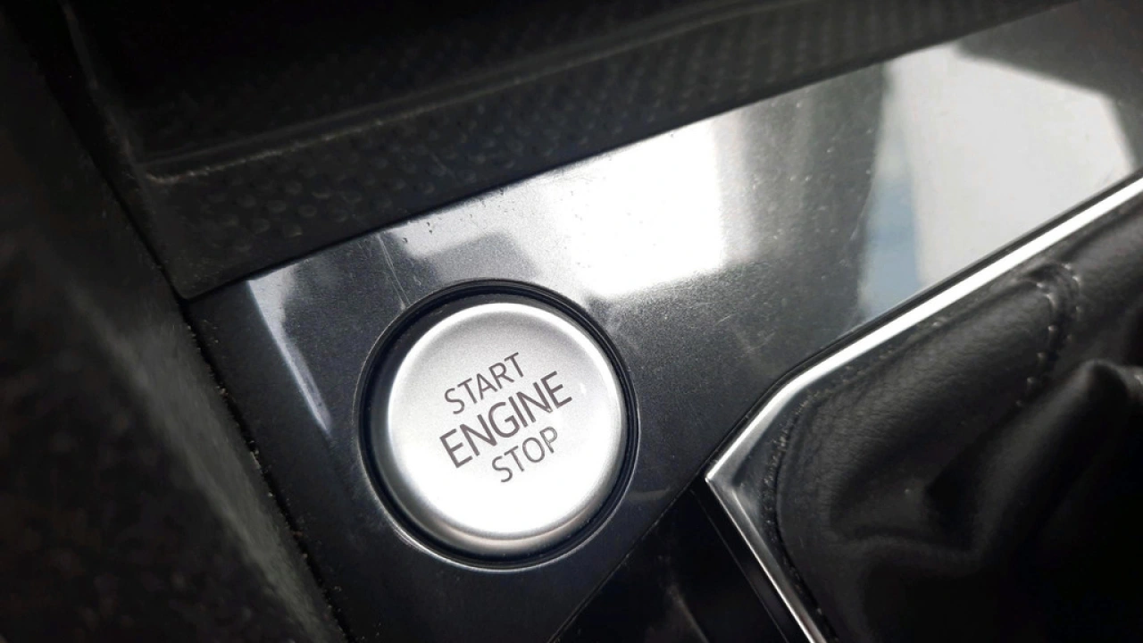 Volkswagen Tiguan Allspace 1.5 TSI R-Line Business+ | Black Style | Trekhaak | Camera | 20