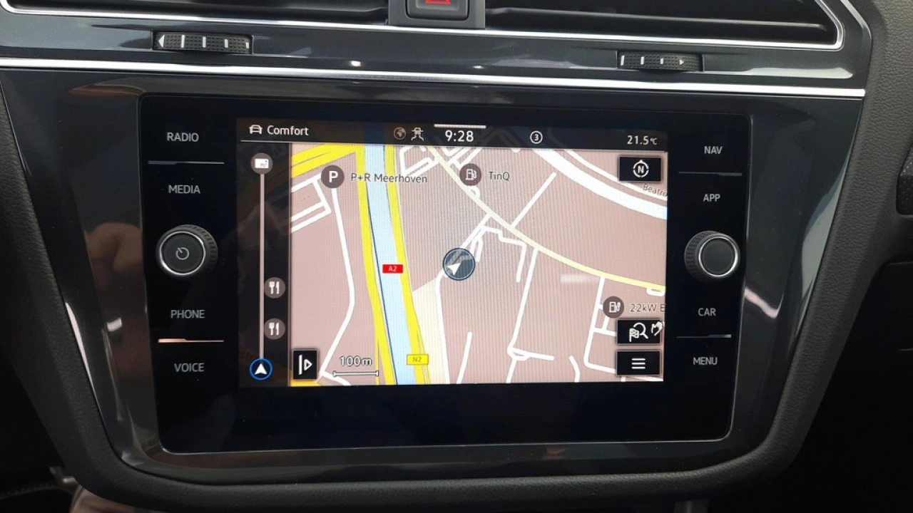 Volkswagen Tiguan Allspace 1.5 TSI R-Line Business+ | Black Style | Trekhaak | Camera | 20