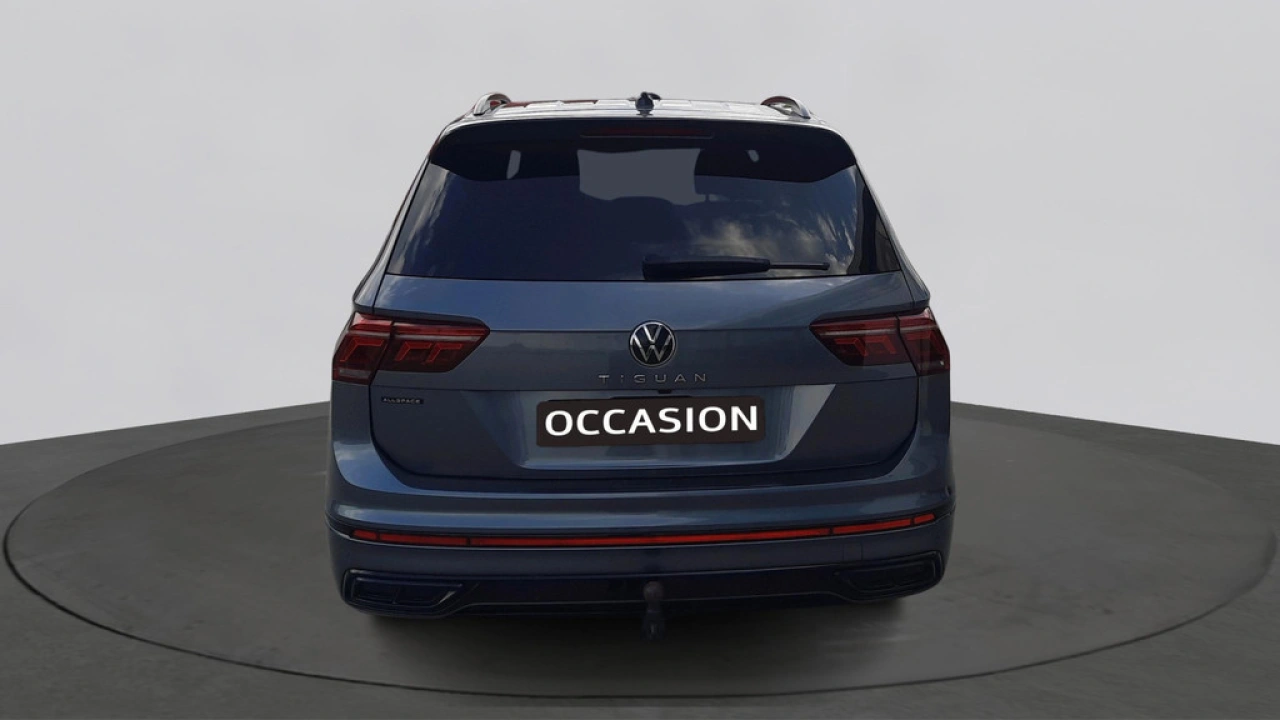 Volkswagen Tiguan Allspace 1.5 TSI R-Line Business+ | Black Style | Trekhaak | Camera | 20