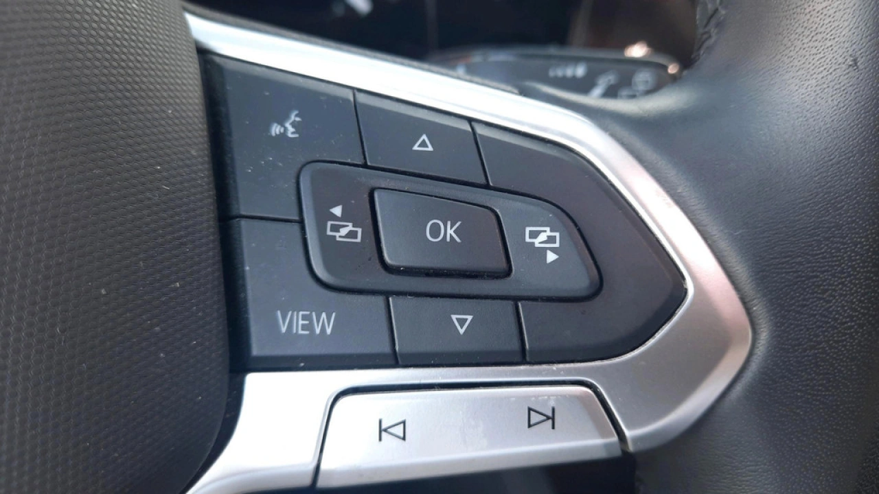 Volkswagen Golf 1.0 TSI Life | Multimedia | Camera