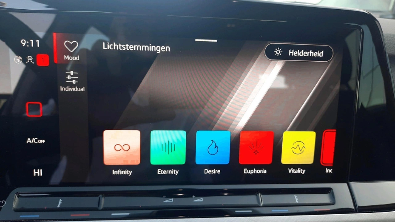 Volkswagen Golf 1.0 TSI Life | Multimedia | Camera