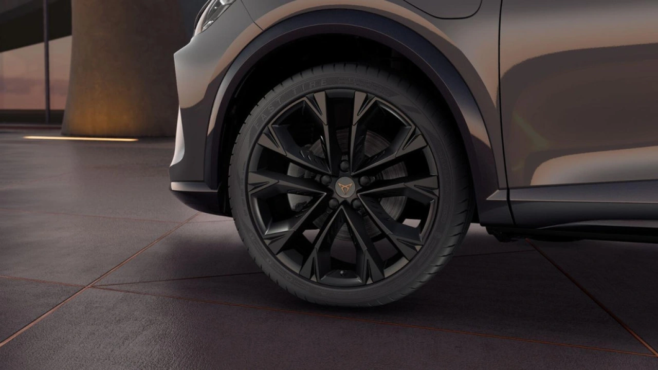 CUPRA Formentor 1.5 TSI e-Hybrid 204 6DSG Business