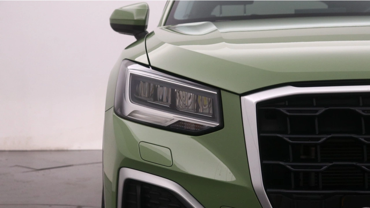 Audi Q2 30 TFSI Advanced edition | Camera | PDC v+a | 18