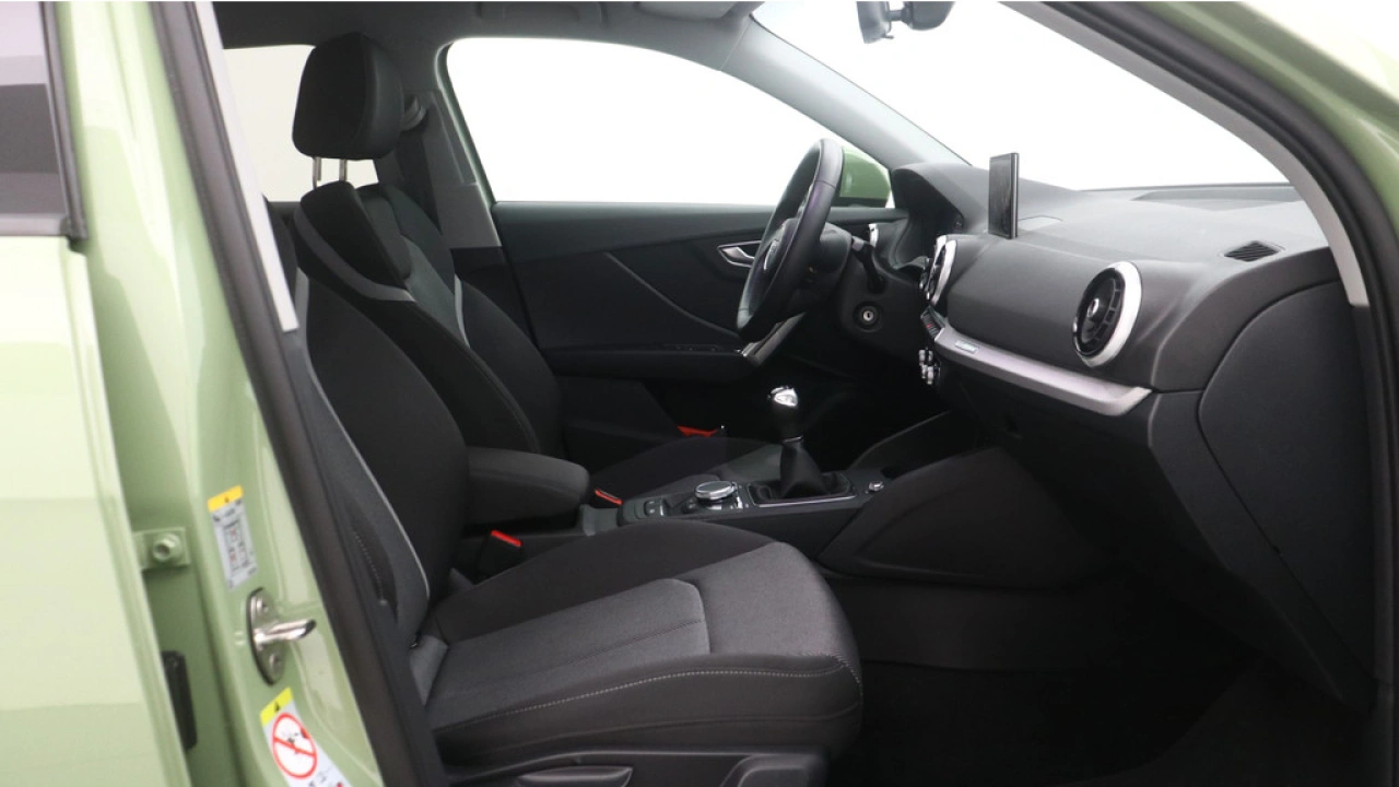 Audi Q2 30 TFSI Advanced edition | Camera | PDC v+a | 18
