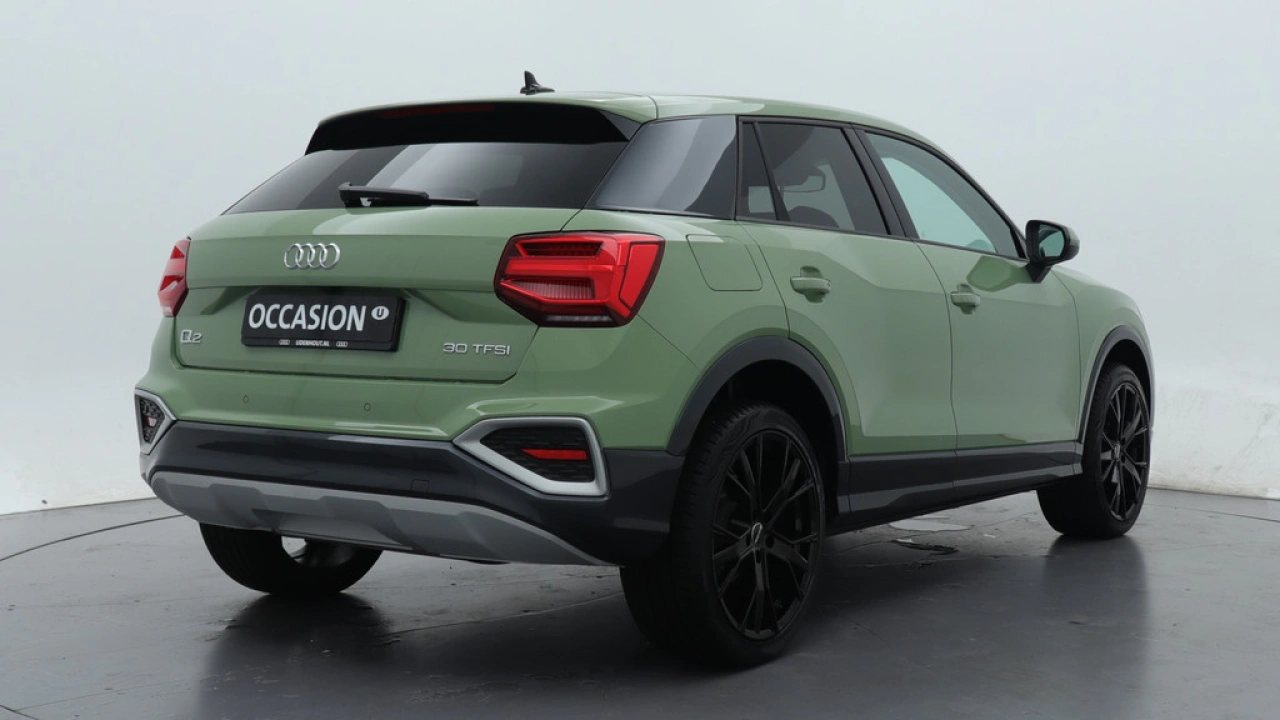 Audi Q2 30 TFSI Advanced edition | Camera | PDC v+a | 18