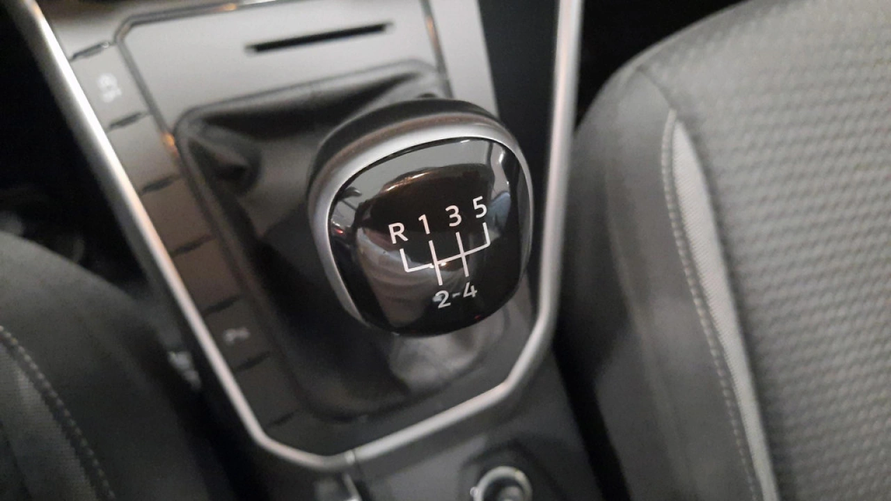 Volkswagen Polo 1.0 TSI Life Business | Climatronic | Trekhaak | Navi | App-connect