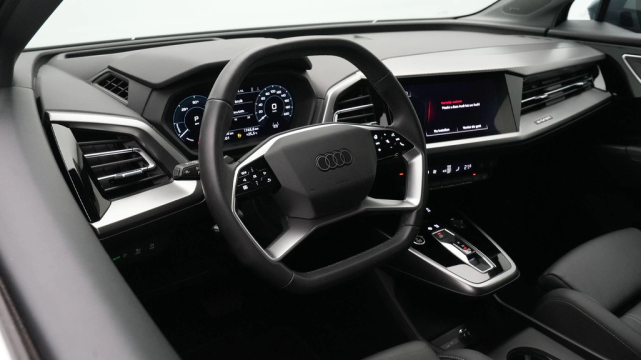 Audi Q4 e-tron 40 Launch edition Advanced Plus 77 kWh 204pk
