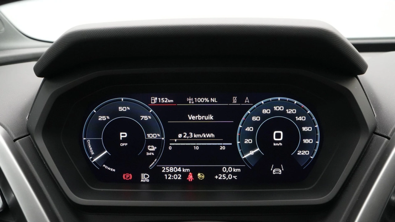Audi Q4 e-tron 40 Launch edition Advanced Plus 77 kWh 204pk