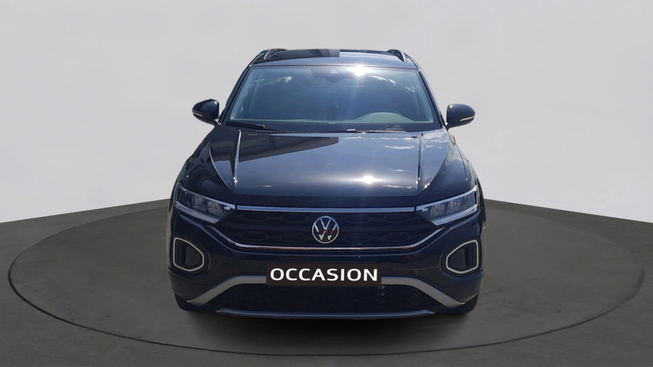Volkswagen T-Roc 1.5 TSI Automaat | Life Edition | Climatronic | 17