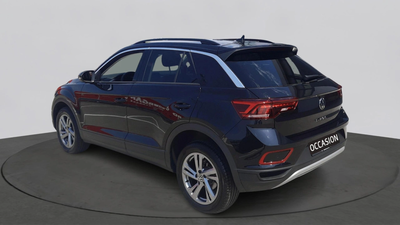 Volkswagen T-Roc 1.5 TSI Automaat | Life Edition | Climatronic | 17