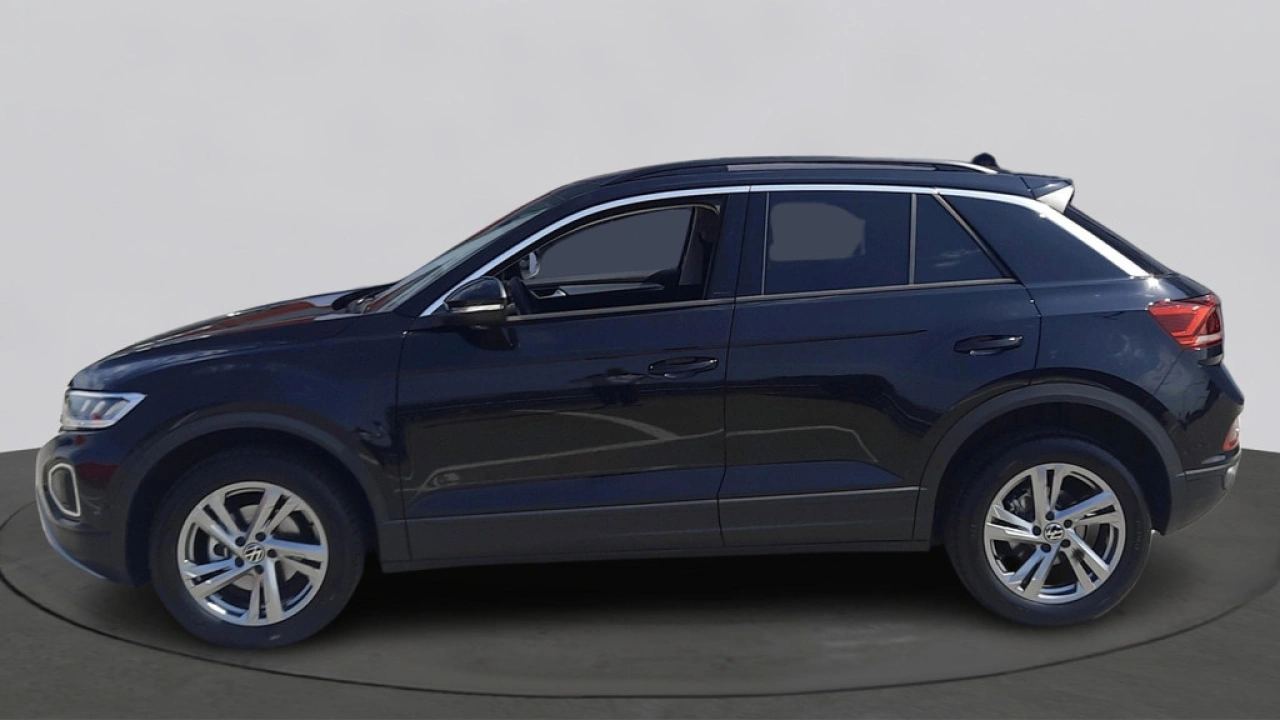 Volkswagen T-Roc 1.5 TSI Automaat | Life Edition | Climatronic | 17