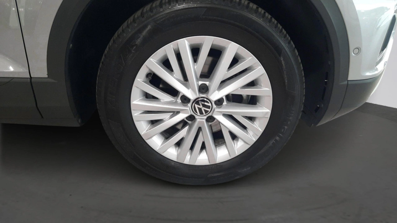 Volkswagen T-Roc 1.5 TSI Automaat Life | Multimedia | Camera | Privacy Glass