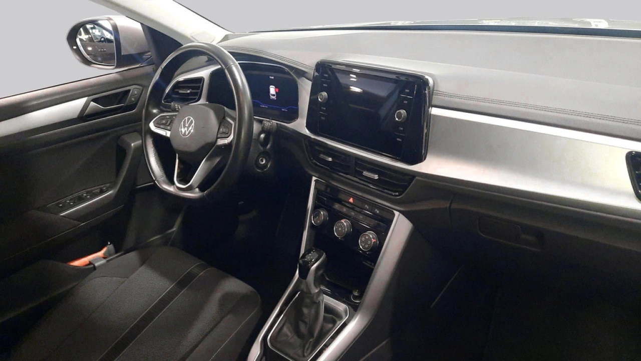 Volkswagen T-Roc 1.5 TSI Automaat Life | Multimedia | Camera | Privacy Glass