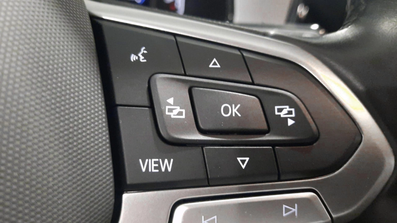 Volkswagen T-Roc 1.5 TSI Automaat Life | Multimedia | Camera | Privacy Glass