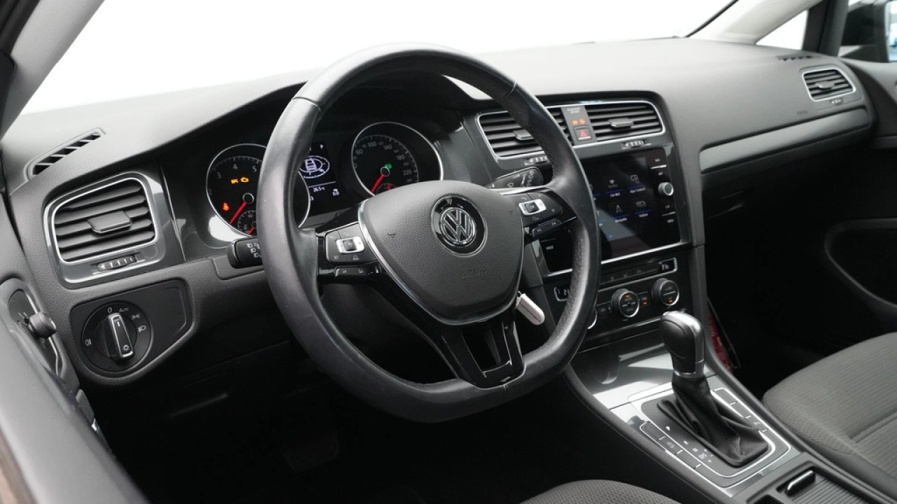 Volkswagen Golf 1.0 TSI 110pk DSG Comfortline