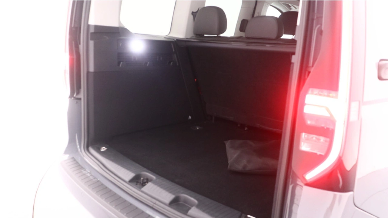 Volkswagen CADDY KOMBI 1.5 TSI Hybride Style