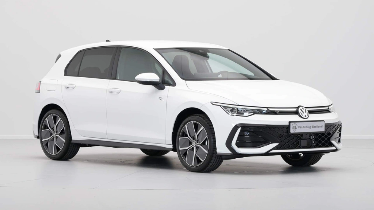 Volkswagen Golf 1.5 eTSI R-Line Edition