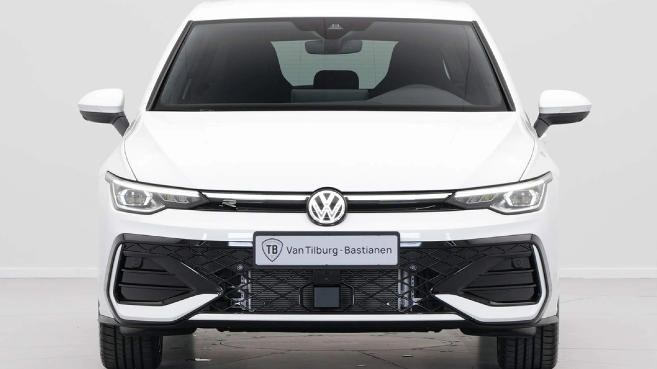 Volkswagen Golf 1.5 eTSI R-Line Edition