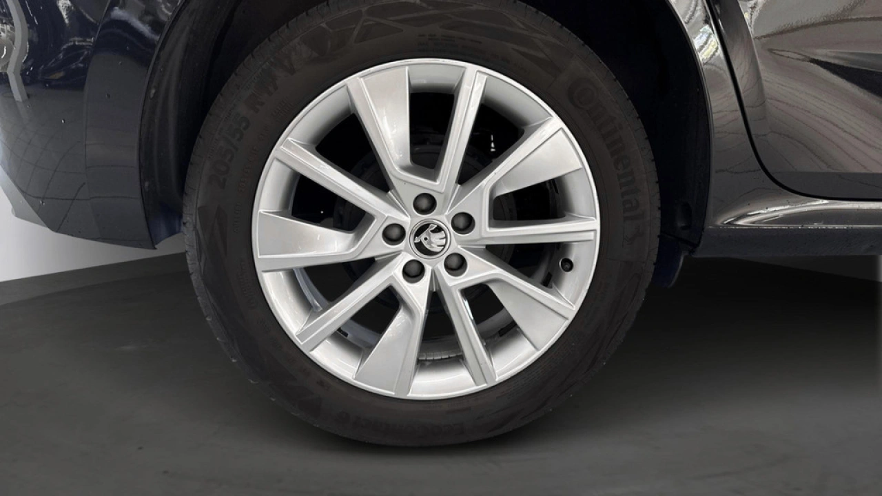 Škoda Kamiq 1.0 TSI Sport Business