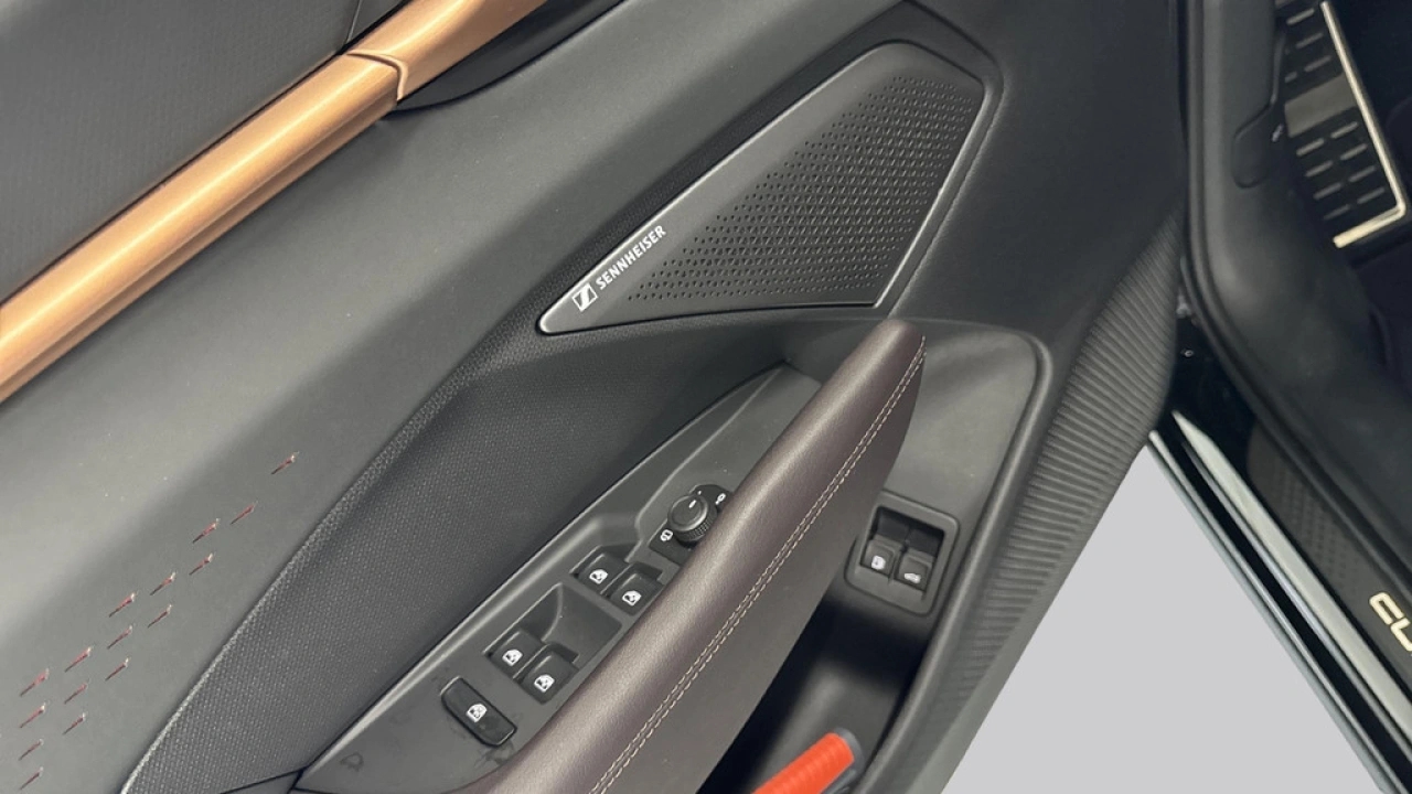CUPRA Terramar 1.5 TSI e-Hybrid VZ Performance