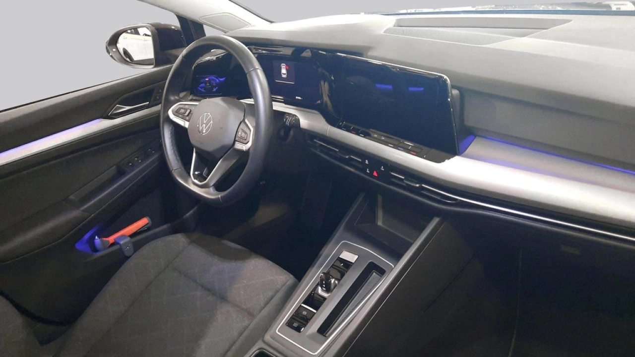 Volkswagen GOLF Variant 1.0 eTSI Life | Mulimedia | Camera | Privacy Glass