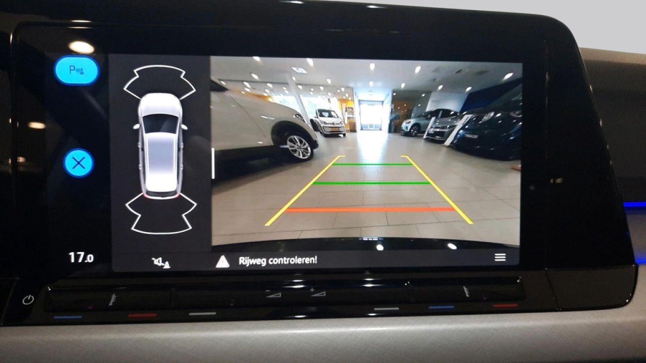 Volkswagen GOLF Variant 1.0 eTSI Life | Mulimedia | Camera | Privacy Glass