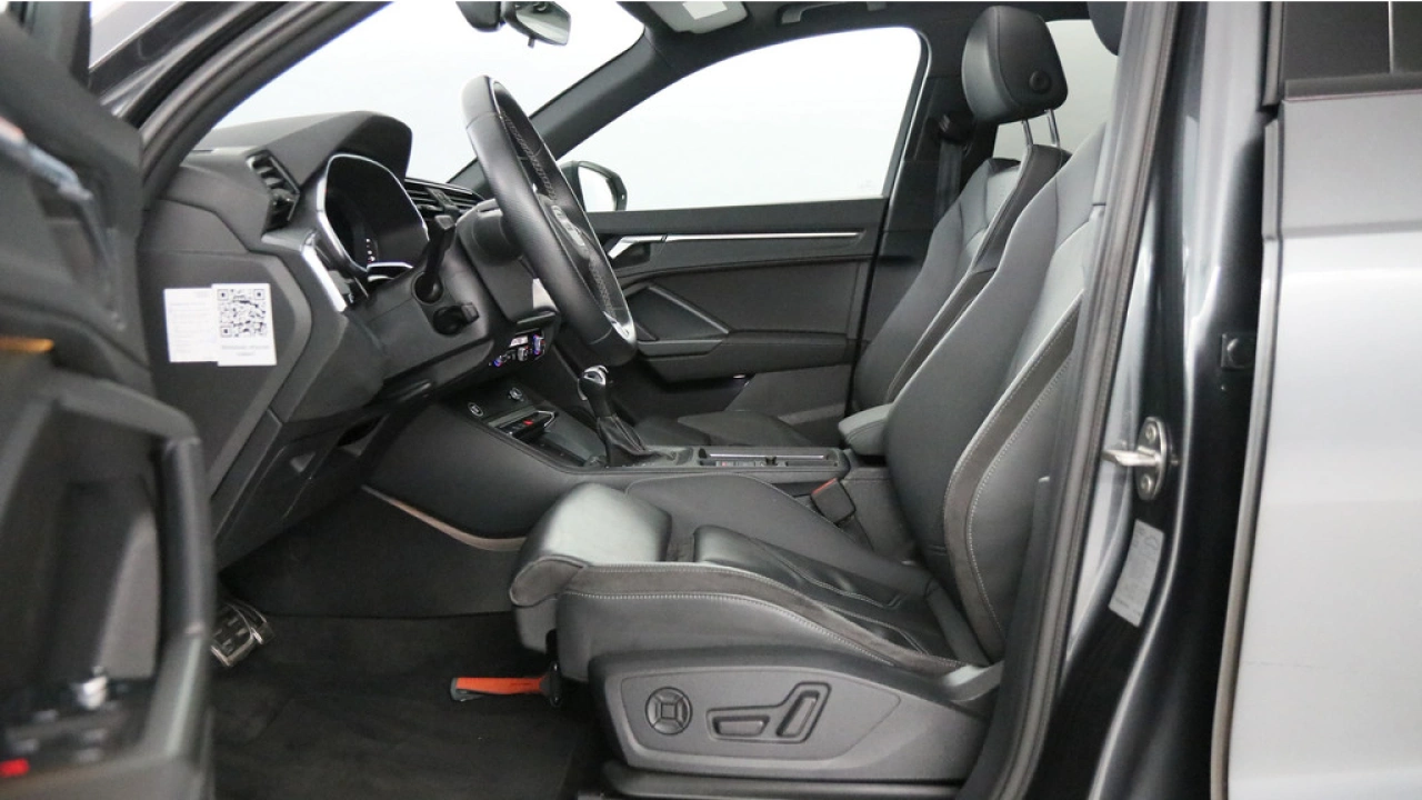 Audi Q3 35 TFSI 150pk Automaat S Edition