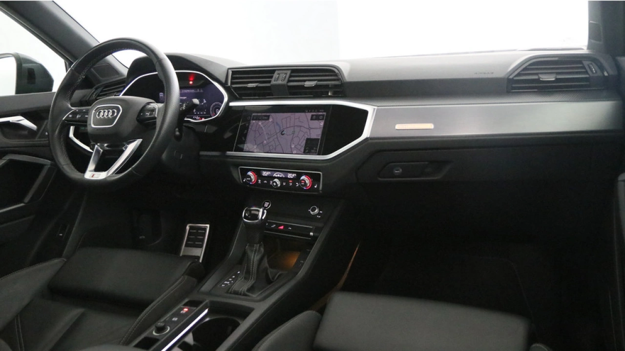 Audi Q3 35 TFSI 150pk Automaat S Edition