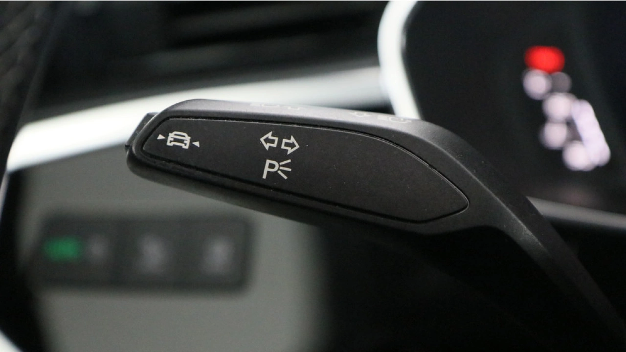 Audi Q3 35 TFSI 150pk Automaat S Edition