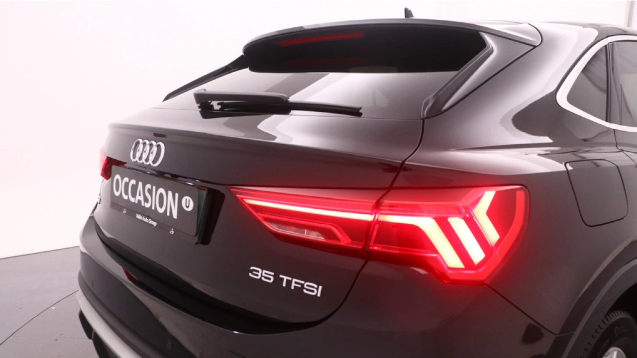 Audi Q3 Sportback 35 TFSI Advanced Edition | Sportstoelen | Camera | Trekhaak |