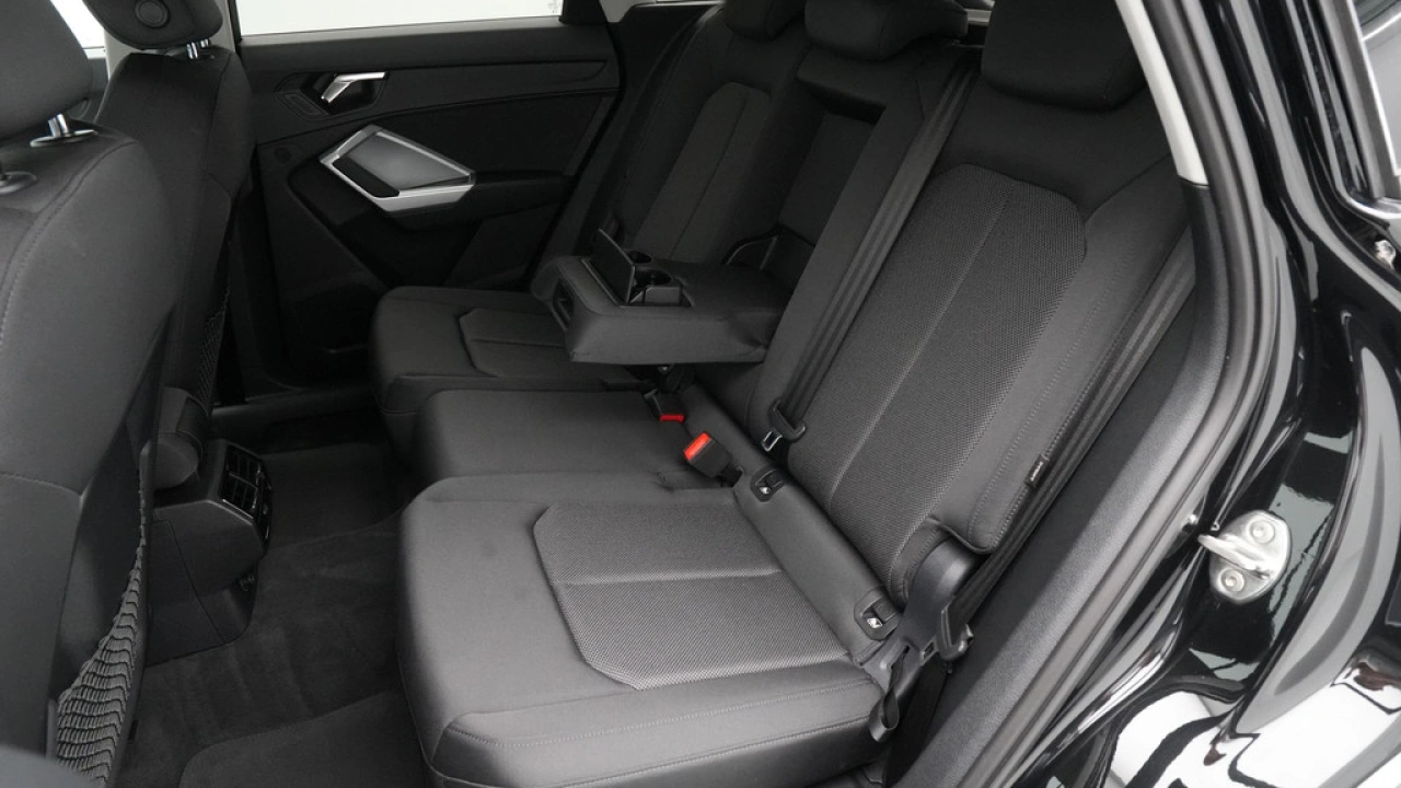 Audi Q3 35 TFSI 150 pk S-Tronic Advanced edition