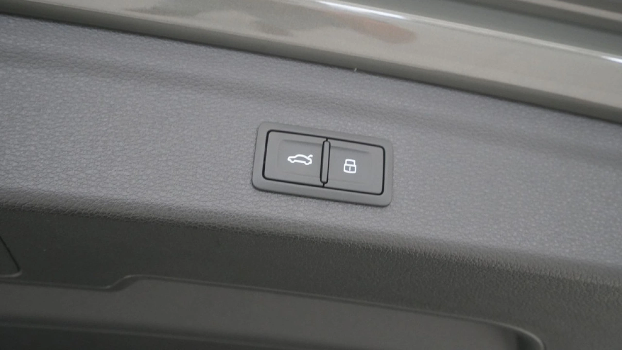 Audi Q3 35 TFSI 150 pk S-Tronic S line edition