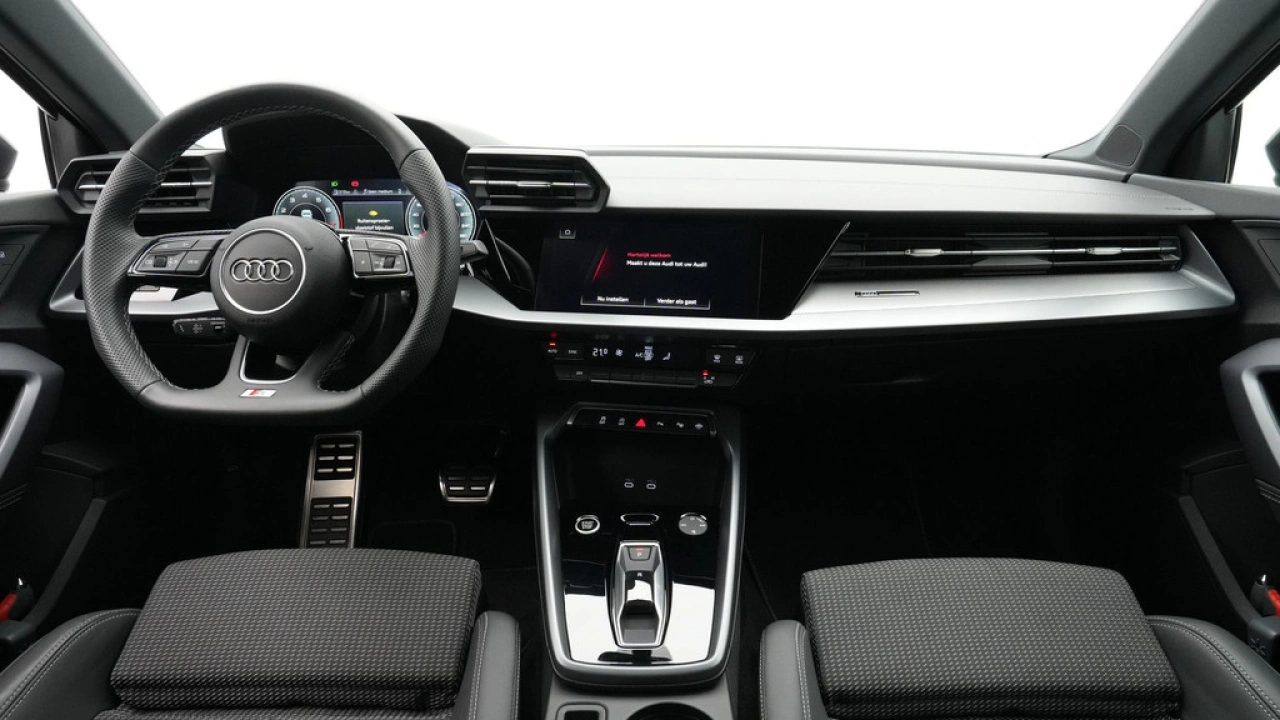 Audi A3 Limousine 30 TFSI 116 pk S-Tronic S edition