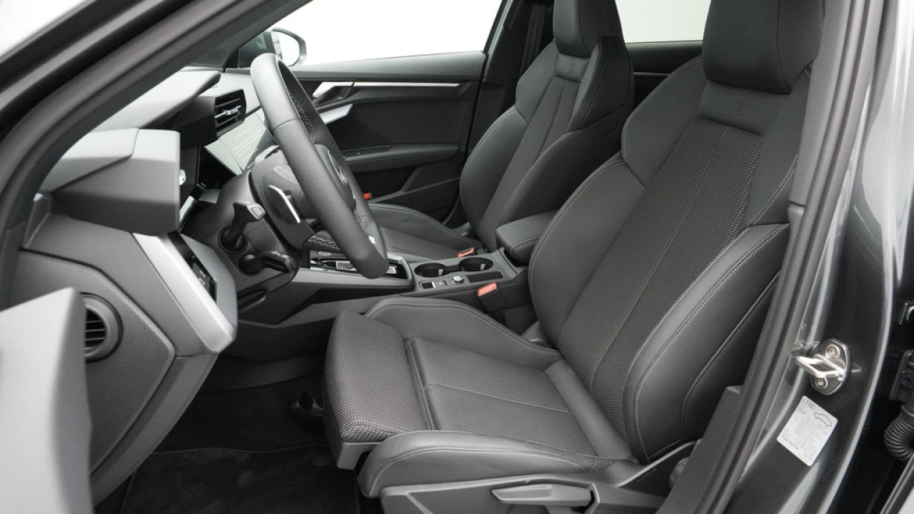 Audi A3 Limousine 30 TFSI 116 pk S-Tronic S edition